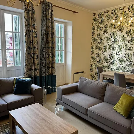 Apartment Amazing View & Location -central *
